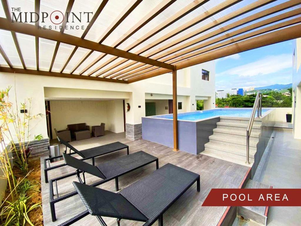2 Bedroom Condo @ Midpoint Residences W/ City View Mandawe Exterior foto